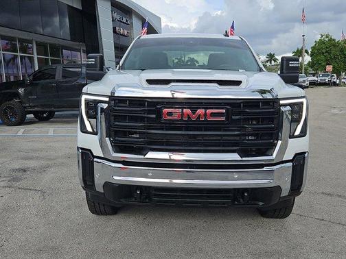 2025 GMC Sierra 3500 Pro