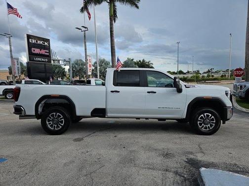 2025 GMC Sierra 3500 Pro