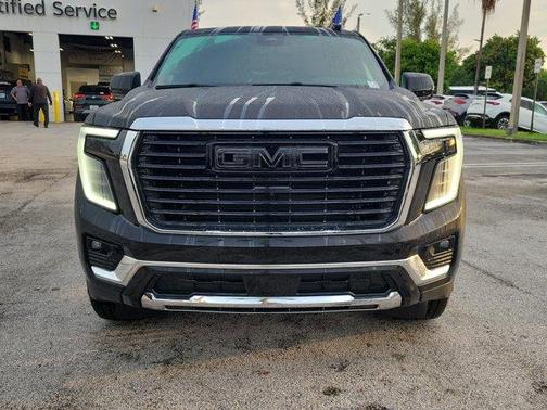 2025 GMC Yukon XL Elevation
