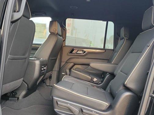 2025 GMC Yukon XL Elevation
