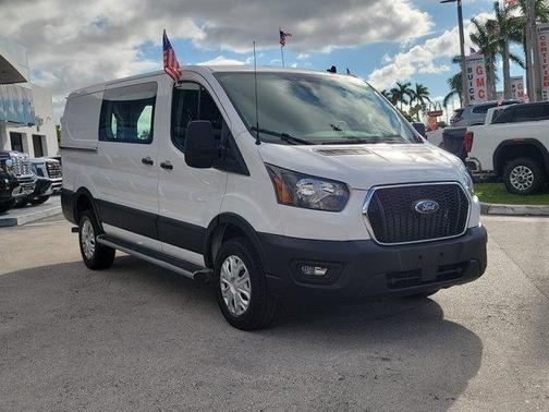 2024 Ford Transit-250 T250