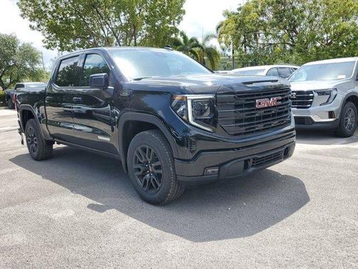2025 GMC Sierra 1500 Elevation