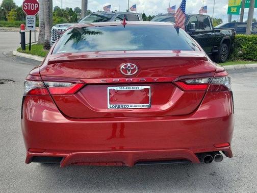 2021 Toyota Camry SE
