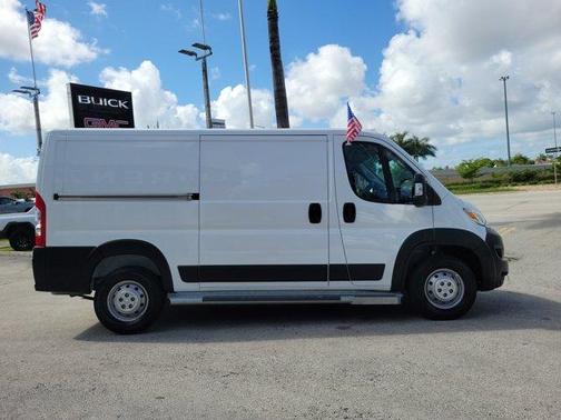 2023 RAM ProMaster 2500 Base