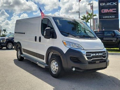 2023 RAM ProMaster 2500 Base