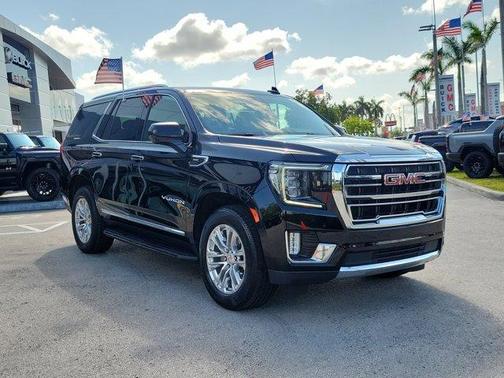 2021 GMC Yukon SLT