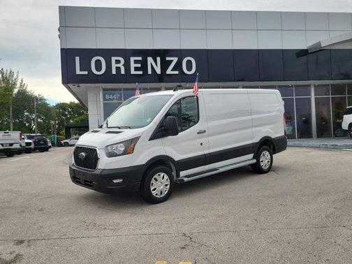 2023 Ford Transit-250 T250