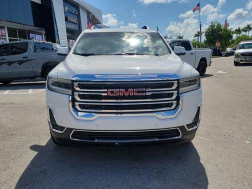 2022 GMC Acadia SLE