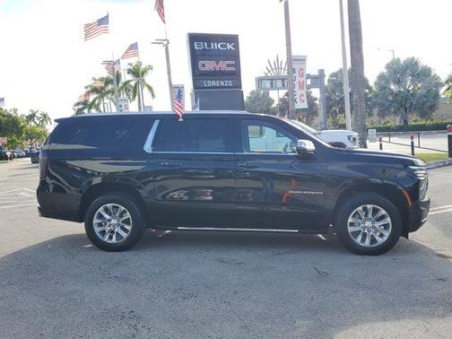 2025 Chevrolet Suburban Premier