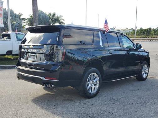 2025 Chevrolet Suburban Premier