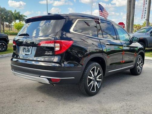 2022 Honda Pilot Elite