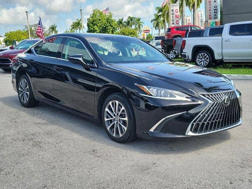 2023 Lexus ES 350 Base