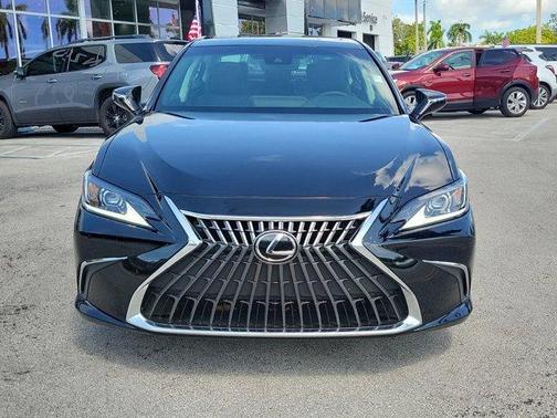 2023 Lexus ES 350 Base