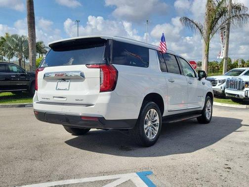 Summit White 2024 GMC Yukon XL SLT