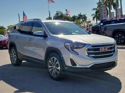 2020 GMC Terrain SLT