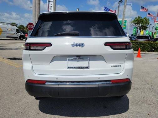 2023 Jeep Grand Cherokee L Laredo