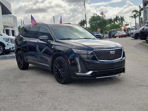 Stellar Black Metallic 2021 Cadillac XT6 Premium Luxury FWD