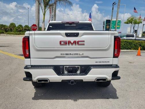 White Frost Tri-Coat 2024 GMC Sierra 1500 Denali