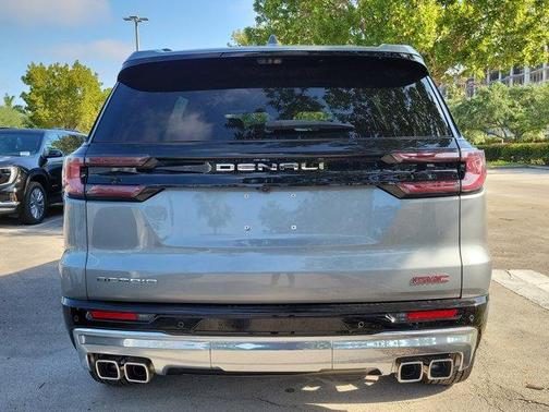 2025 GMC Acadia Denali