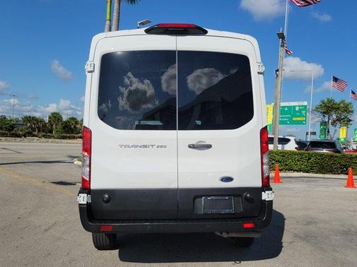 2024 Ford Transit-250 148 WB Medium Roof Cargo