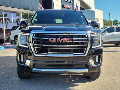 2024 GMC Yukon SLT
