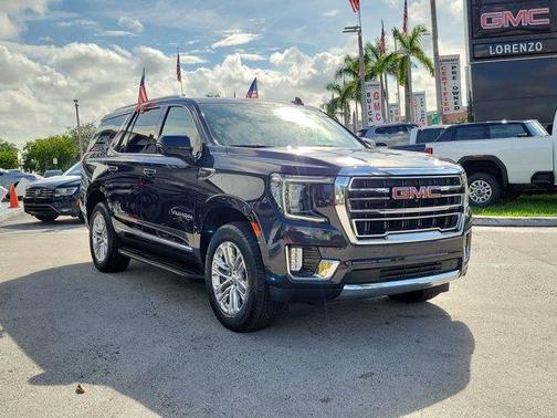 2023 GMC Yukon SLT
