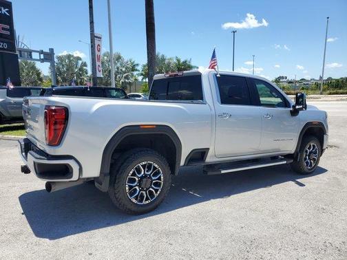 2023 GMC Sierra 3500 Denali
