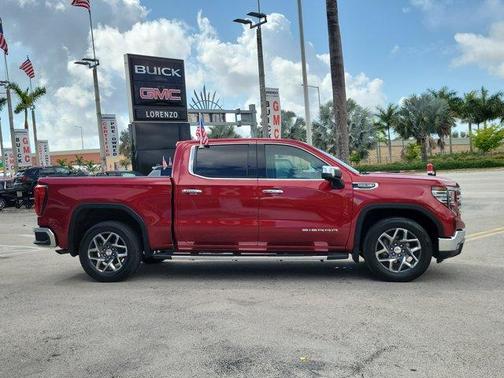 2022 GMC Sierra 1500 SLT