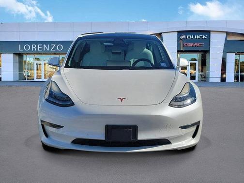 2020 Tesla Model 3 Standard Range