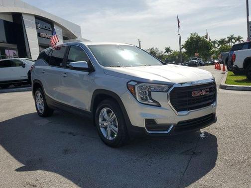 2022 GMC Terrain SLE