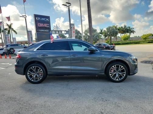 2021 Audi Q8 55 Premium Plus