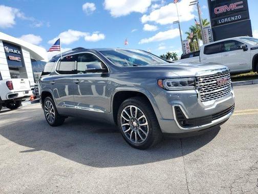 2022 GMC Acadia Denali