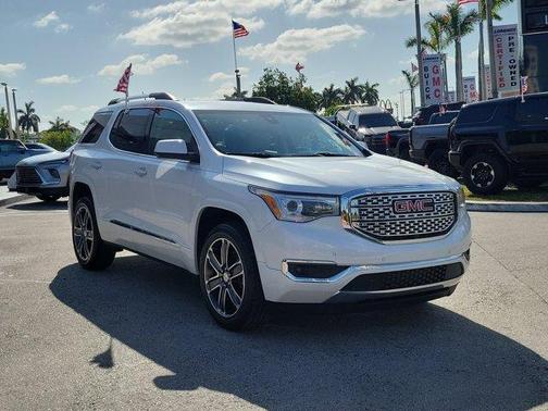 2018 GMC Acadia Denali