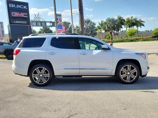 2018 GMC Acadia Denali