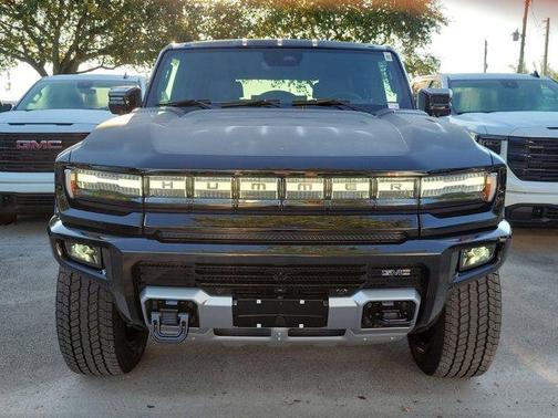 2026 GMC HUMMER EV SUV 2X
