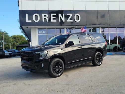 2023 GMC Yukon SLT