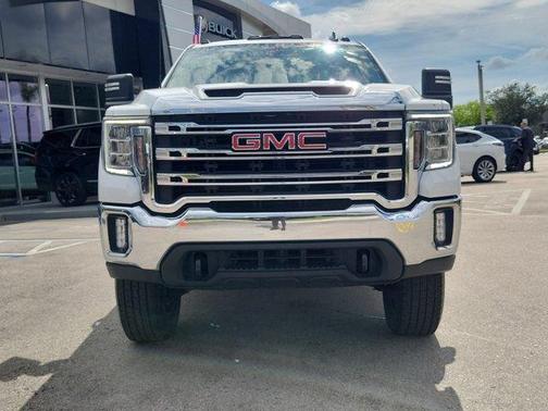 Summit White 2022 GMC Sierra 2500 SLE