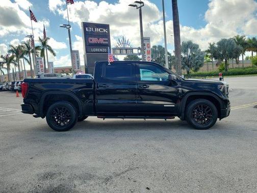 2022 GMC Sierra 1500 Elevation