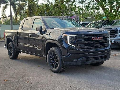 2025 GMC Sierra 1500 Elevation