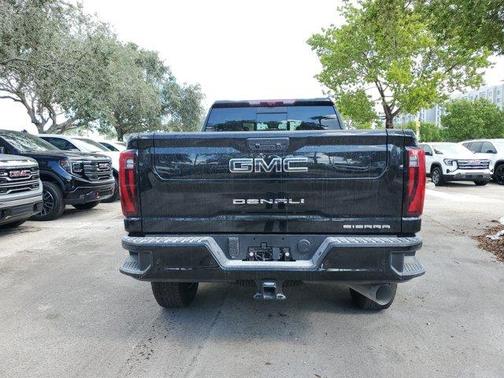 2026 GMC Sierra 2500 Denali Ultimate