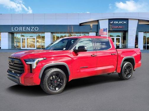 2022 Toyota Tundra SR5