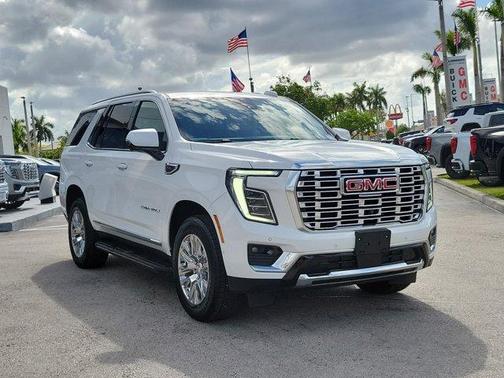 Summit White 2025 GMC Yukon Denali