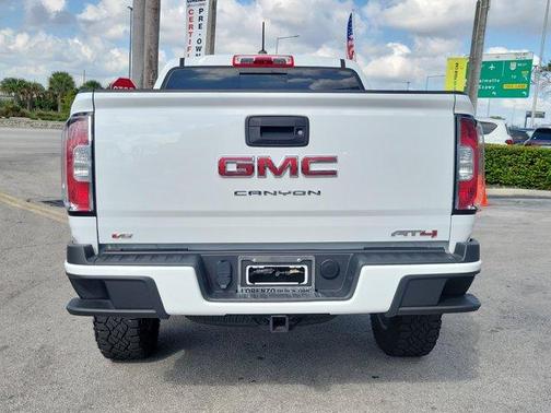 2022 GMC Canyon AT4