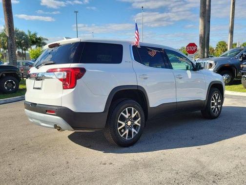 2021 GMC Acadia SLE