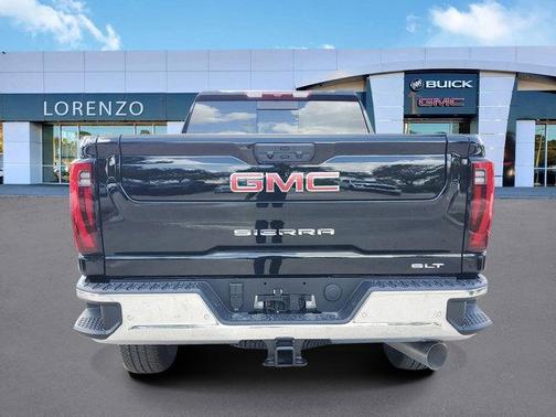 2025 GMC Sierra 2500 SLT