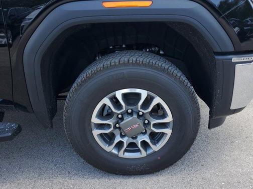 2025 GMC Sierra 2500 SLT