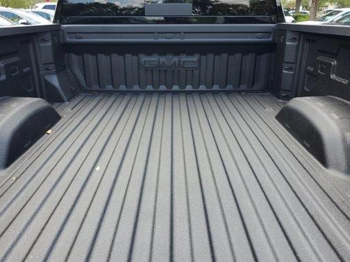 2025 GMC Sierra 2500 SLT