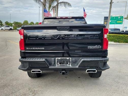 2023 Chevrolet Silverado 1500 High Country