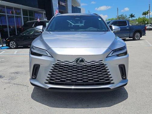 2024 Lexus RX 450h+ Luxury