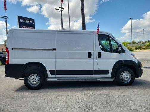 2023 RAM ProMaster 2500 Base